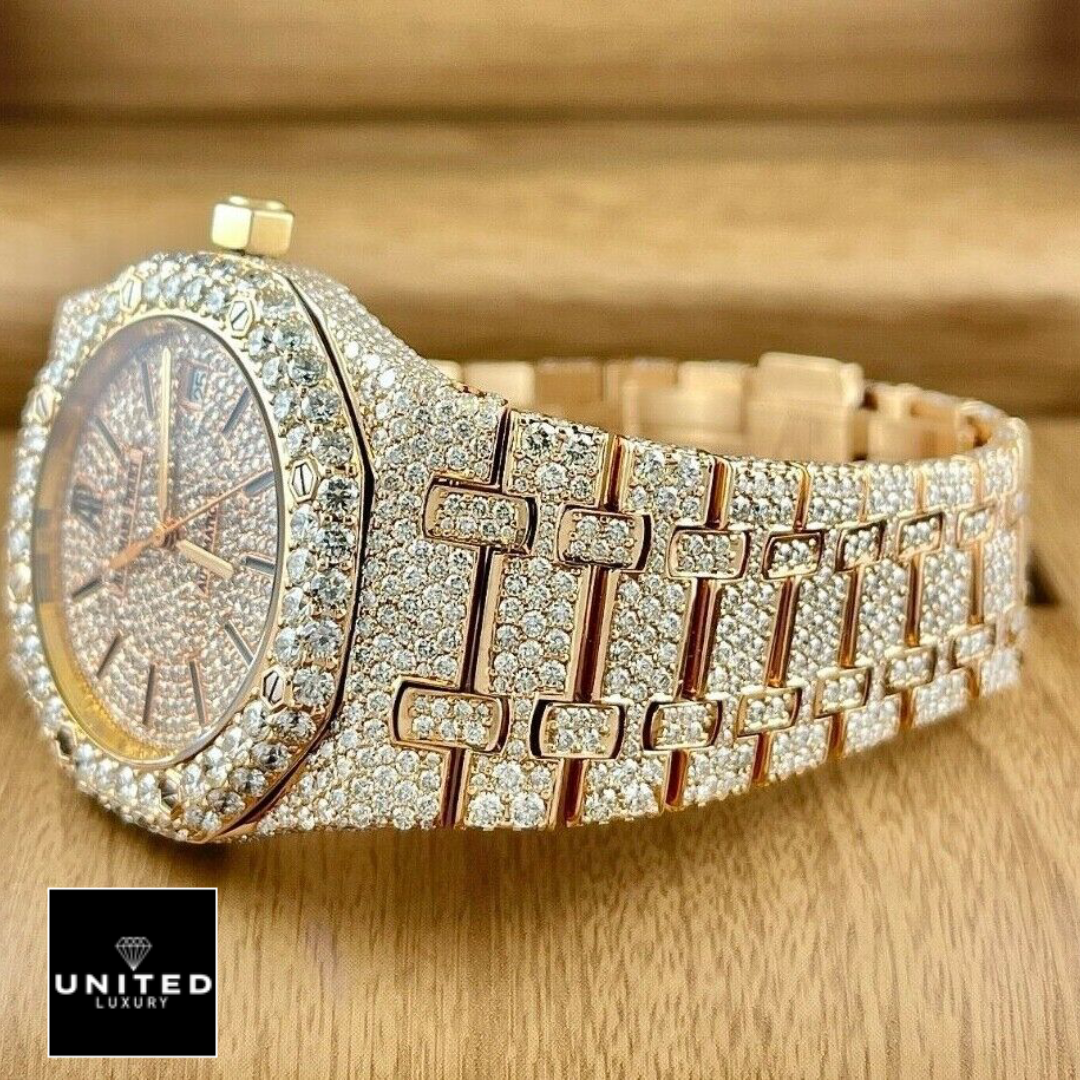 ap-royal-oak-ıcecd-out-gold