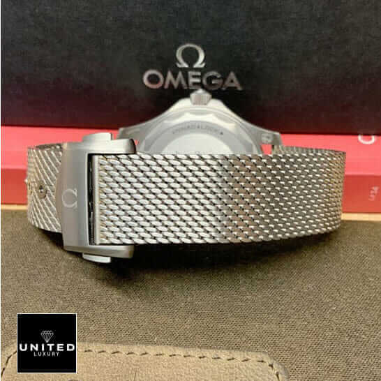 Omega Seamaster Diver 210.90.42.20.01.001 007 Edition Collector’s Copy 1:1 omega seamaster 300 replica 3 Omega Seamaster 300m-007 Stainless Steel Bracelet & Clasp Replica in the box