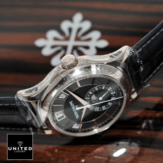 Patek Philippe Annual Calendar 5205G-010 