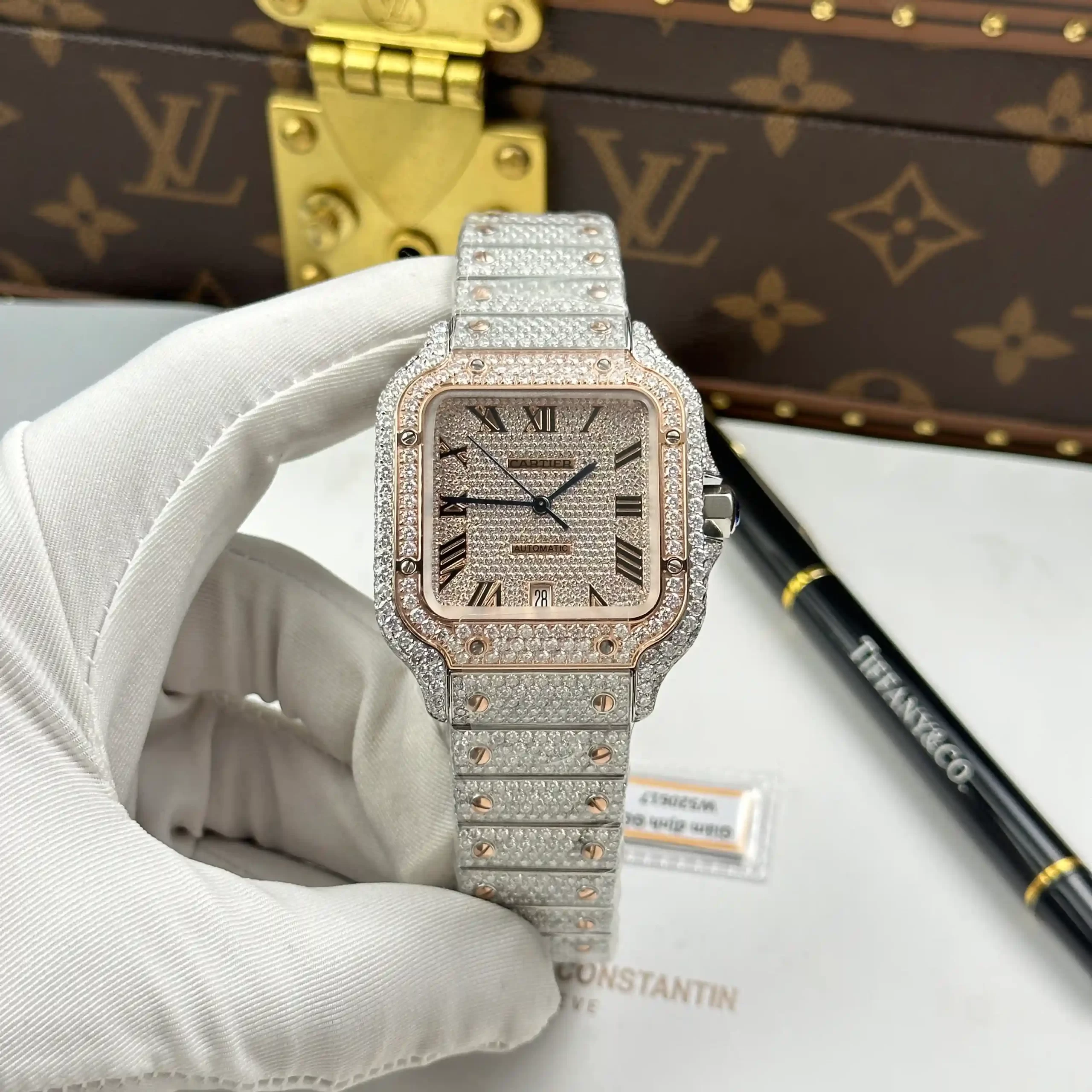 z7444533758806_196505d24652bb593393213dac37cfd9-scaled-1 Cartier Santos de Cartie Larger Full Diamond Demi Rose Gold 39.8mm – Handcrafted Diamod - Image 1